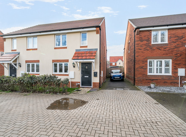 1410840 3 698Defe538786