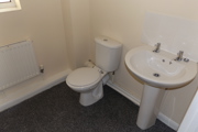 6 (Flat 4, 30 Savile Crescent)