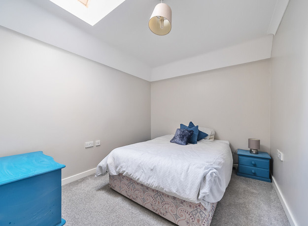 1319676 15 68656197C5cb0