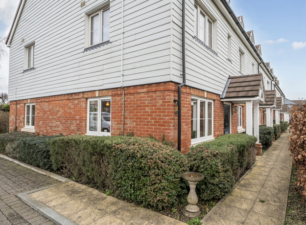 1395062 1 69495Cf9e8378