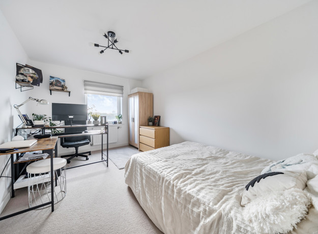 1371463 15 68F74e1e8486b