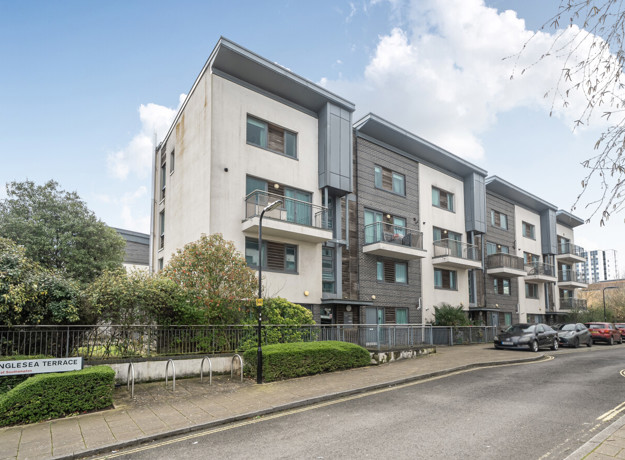 1425098 22 69B1561786b08