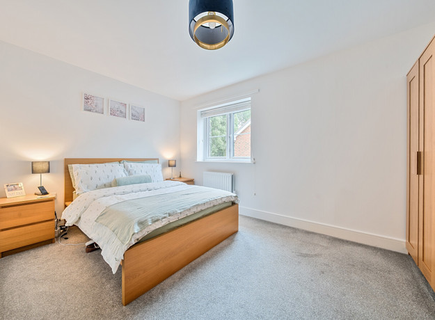 1333437 12 689079855Bf93