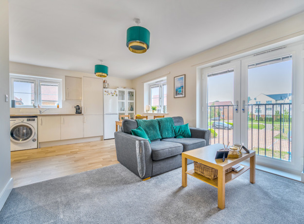 1333437 19 68907Ab4e8a73