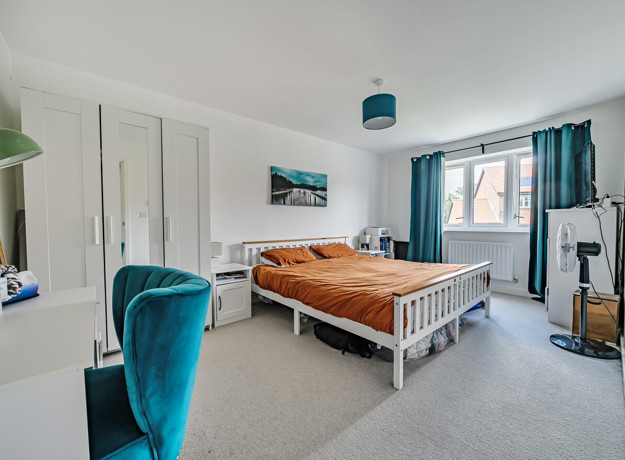 1294037 3 682F66adca509 ARW