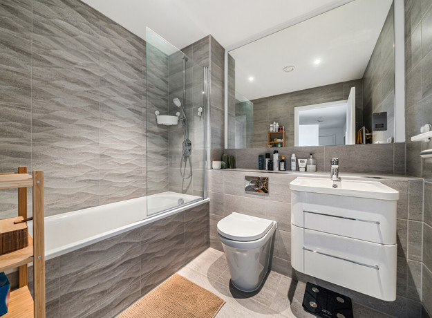 1375636 8 6908A3078b17a