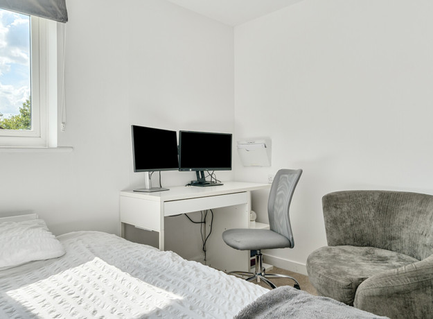 1326214 5 687A6bedd2680