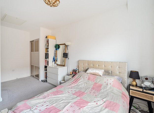 1296491 26 682B347280c4e ARW