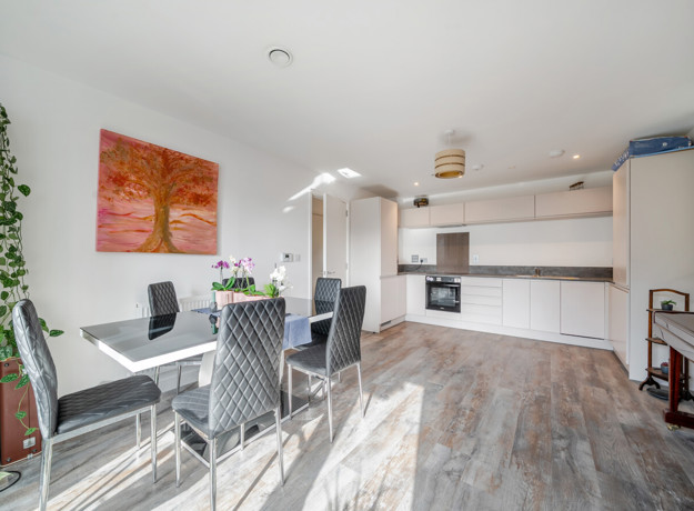 1353313 11 68C2bd174c37b