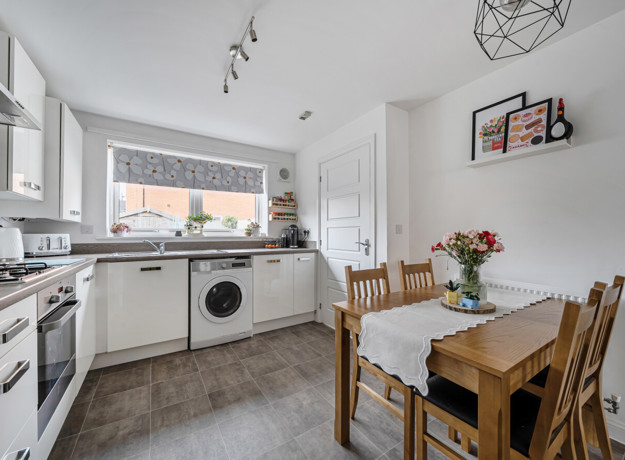 1415204 7 69944A13b8464