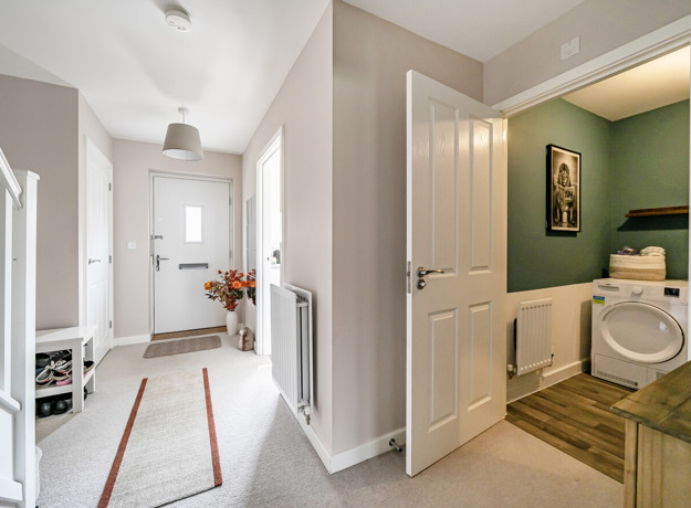 1294037 14 682F6788a59ba ARW