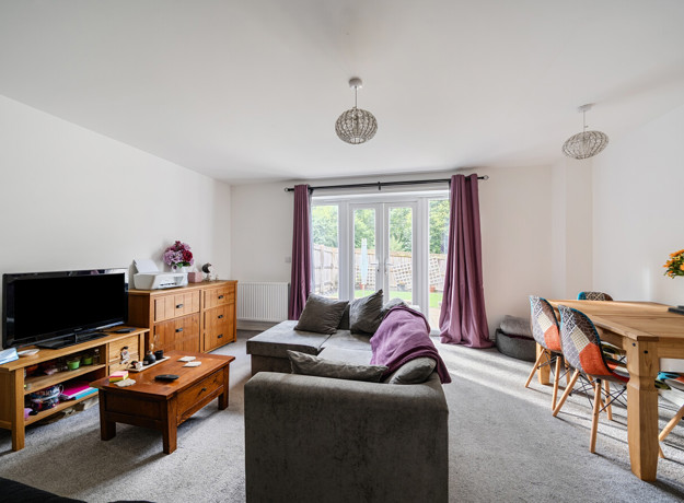 1331098 6 68B7ff9101335