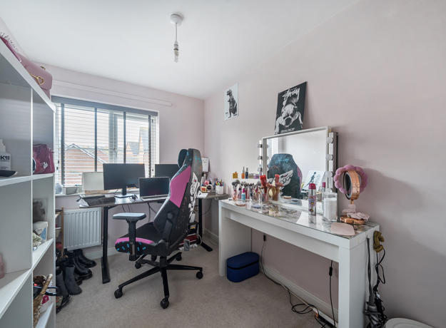 1374268 16 6904Da8bd1f48