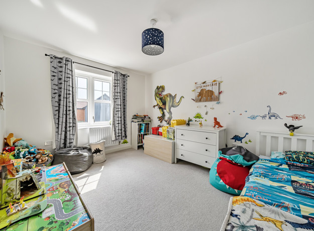 1294037 7 682F670146e42 ARW