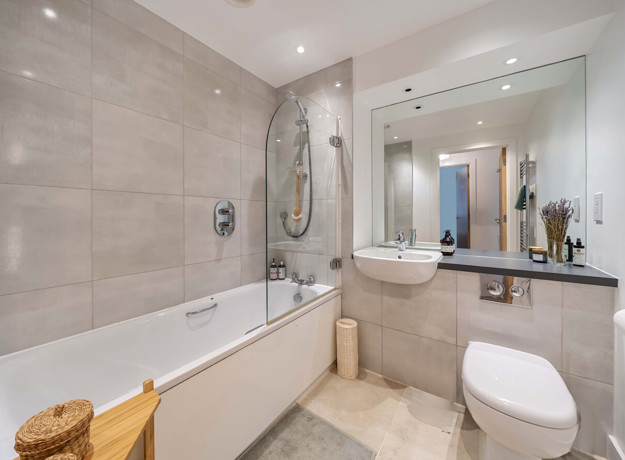 1395301 20 6960Feb251f17