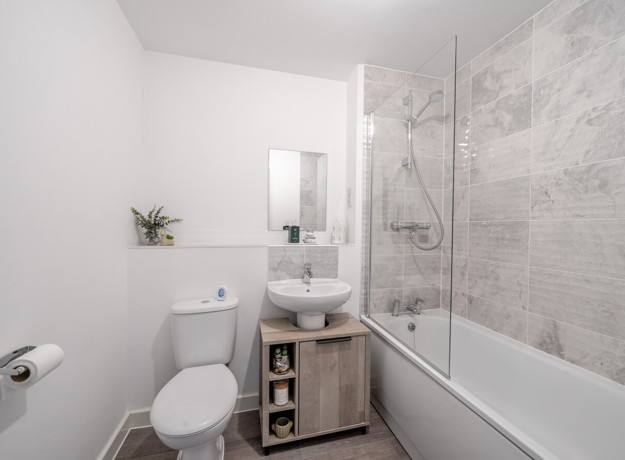 1408863 22 698C57f165d9e