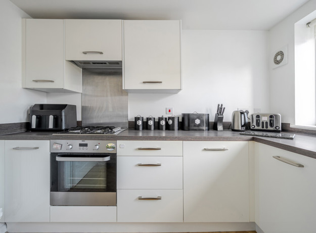 18 6819Bc535becb 1288681 ARW 18