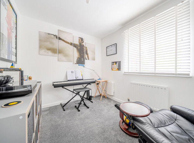 1369800 19 68Ee2e114dd23