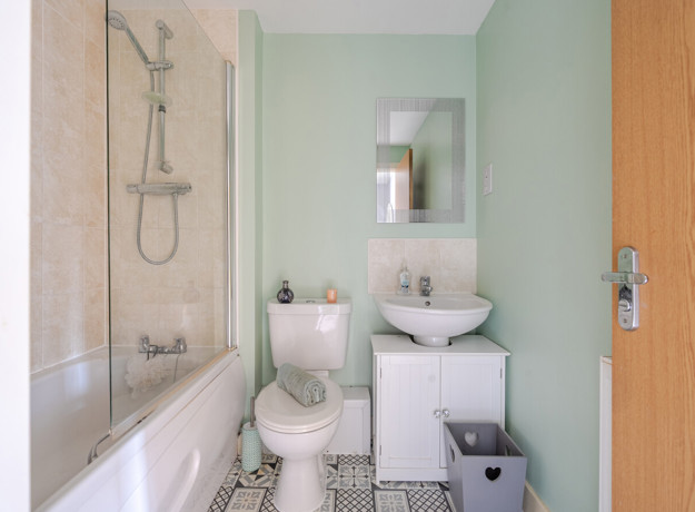 1375229 15 690A00de77e7e