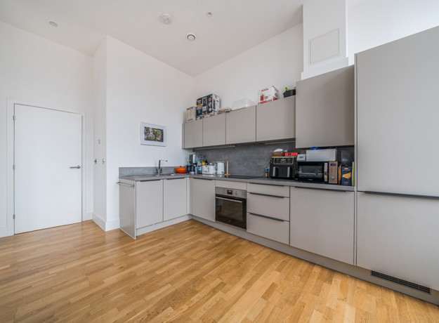 1375636 18 6908A3ac8d135