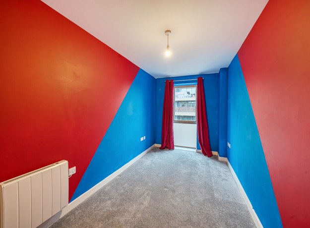 1418938 2 69A018c404581