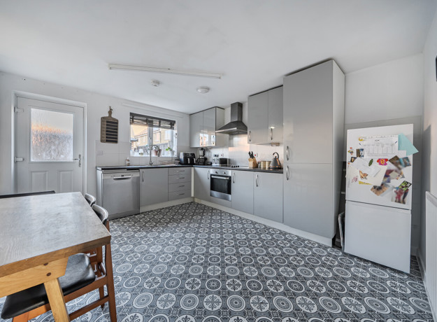 1386572 9 693041738Dfab