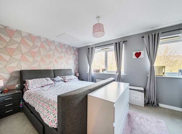 1418506 15 699F1c4d4282a