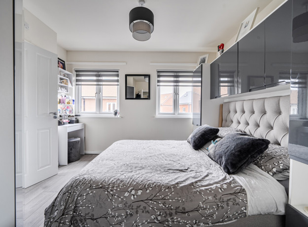 1429554 22 69B2eb50404b9 ARW