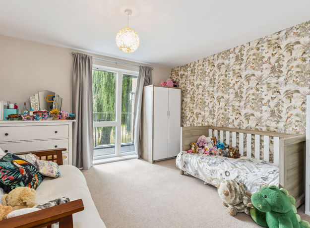 93930 11 Abercrombie Mews Larges Lane(18) Low