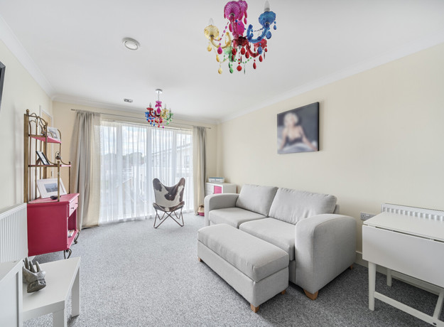 1317037 3 68668Feb6bfdb