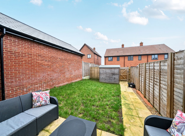 1393272 4 694A847bcba54