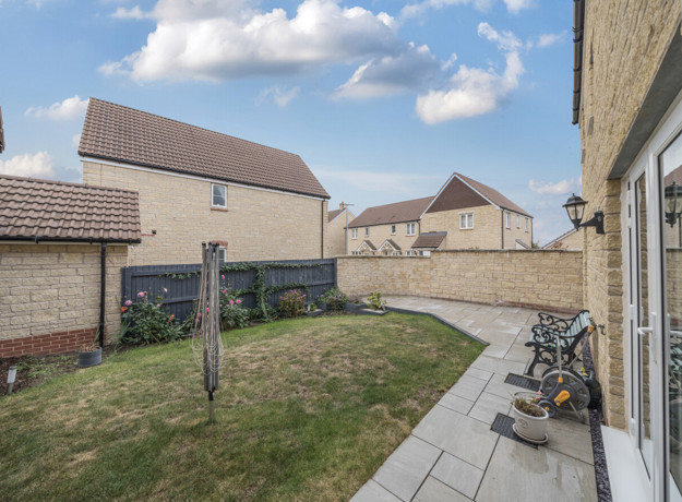 1344756 5 68B0712dd7561