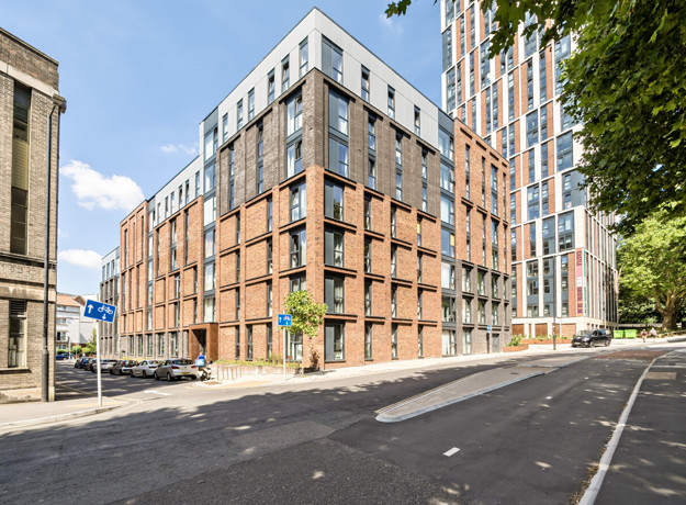 1320547 21 686Fa00fab43f