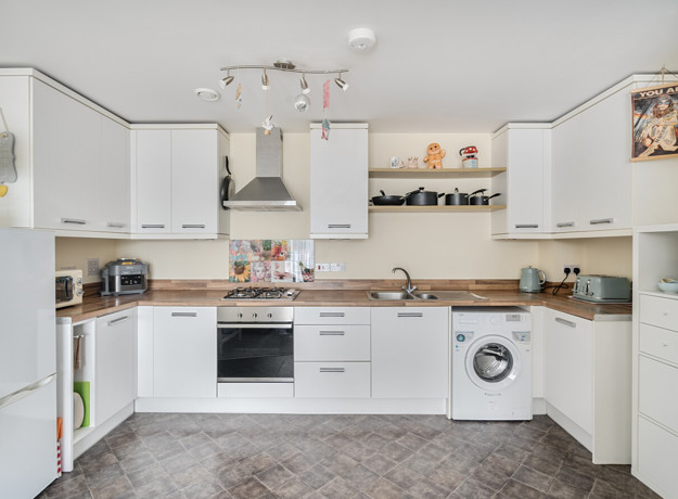 1317037 10 686690153Fd0c