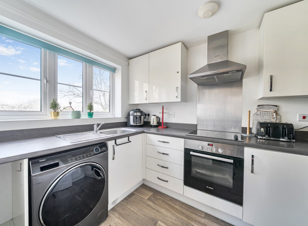 1410840 20 698Df25c1800d