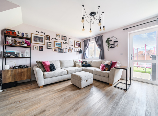 1343231 17 68A85d806429a