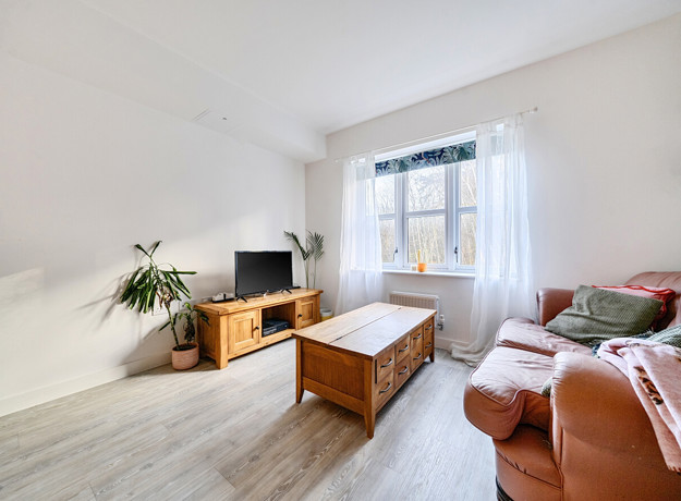 1395270 10 695E6345323f1