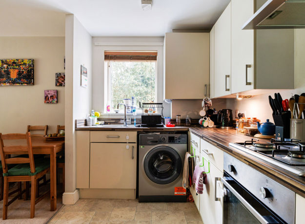 96650 12 Abercrombie Mews Larges Lane (12) Low