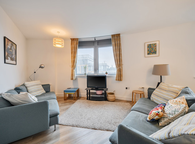 1395301 13 6960Fe25af261