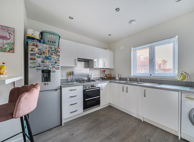 1382338 11 691C9b3e5d32e