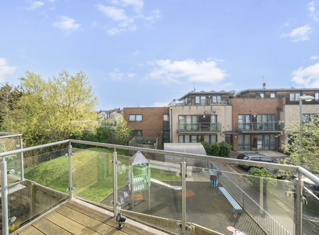 1441470 6 69D77f15a569e