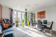 1353313 17 68C2bd7198408