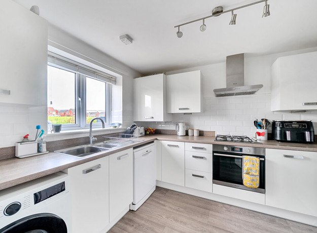 1370619 21 68F62be2a6737