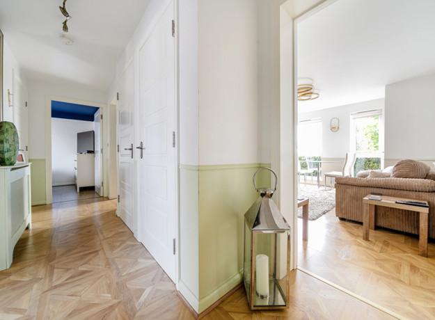 6 6819Bb489c278 1288681 ARW 6