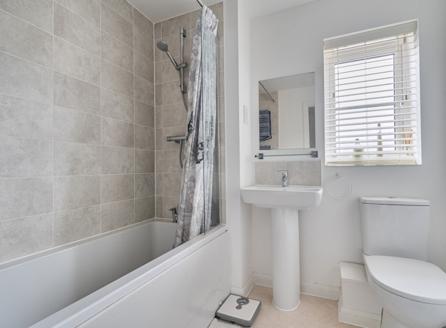 1403961 6 69723Eb476df0