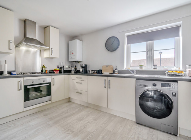 1424370 14 69Aecd5b87dc8