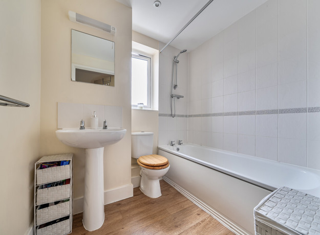 1400532 11 696E37e473d91