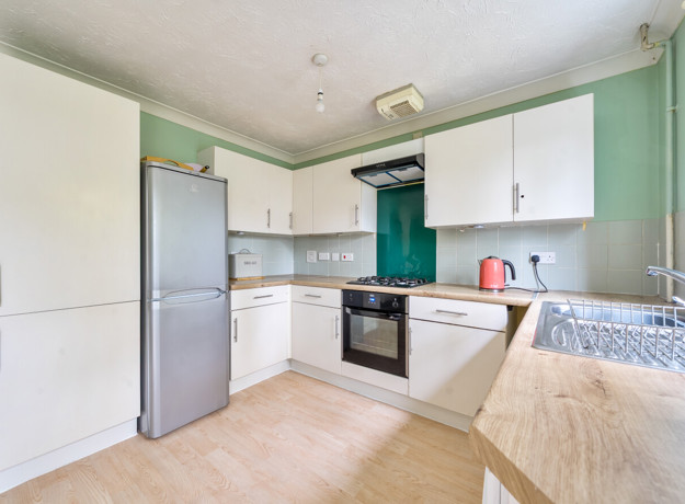 1373237 4 69087B3206b40