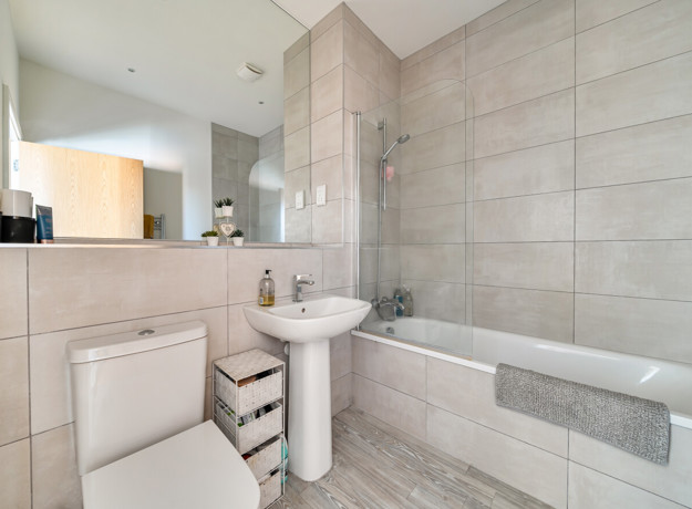 1421794 12 69A5a88c3a52e