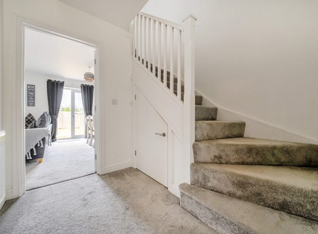 1345556 9 68B6bc3ae4120